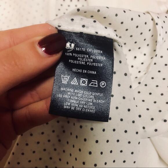 ANTHROPOLOGIE MAEVE White Black Polka Dot Long Sleeve Pleated Blouse Shirt Top 4 - Picture 7 of 7